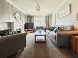 Lounge- click for photo gallery